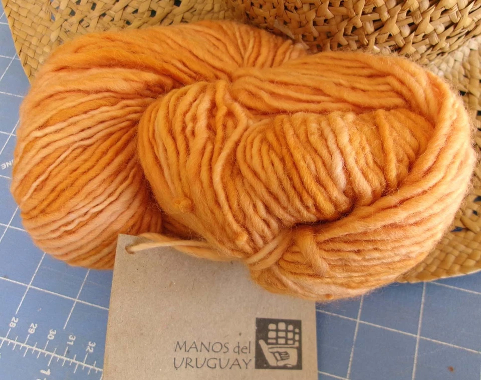 Hand Spun 100% Wool Yarn Pumpkin Orange Manos del Uruguay Homespun Dyed 3.5 oz - Image 2 of 4