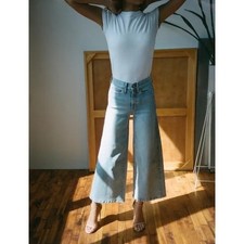 AYR The Must in Venus Size 26 Light Wash High Rise Wide Leg Jeans Cropped