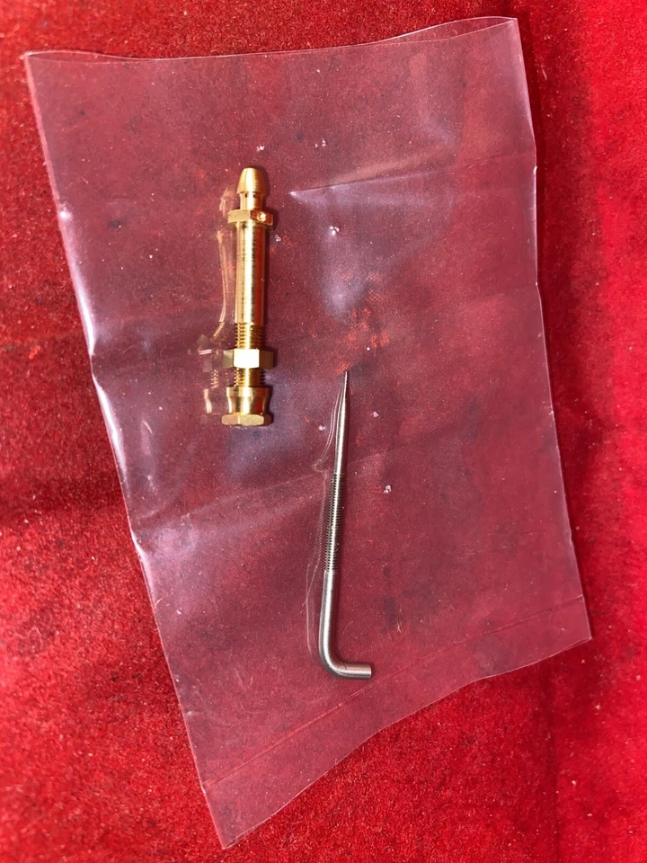McCoy 60 RED HEAD REPLACEMENT TYPE NEEDLE VALVE ASSY NEW - Image 2 of 4