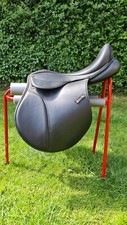 18" Black Norton Changeable Gullet Synthetic GP Horse Saddle