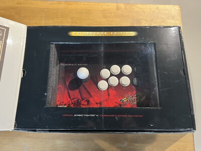 Mad Catz Super Street Fighter IV Arcade FightStick Tournament
