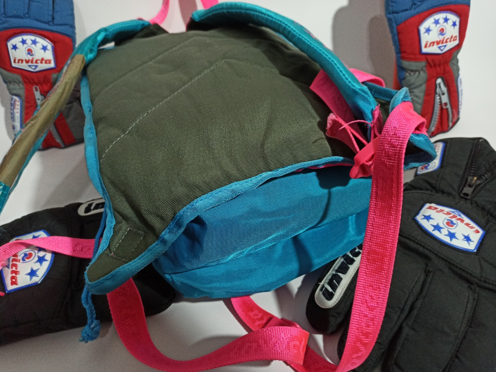 Invicta Backpack mini multicolor USED  import dir… - image 10