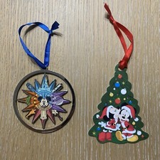 2x Walt Disney 2D Christmas Holiday AUTHENTIC Ornaments feat. Minnie Mickey