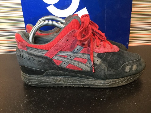 asics bad santa
