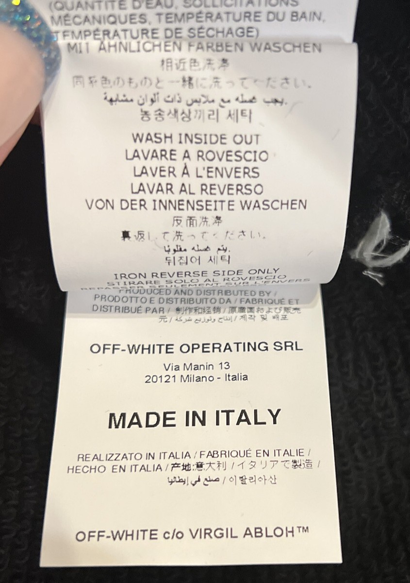 RARE 2013 OFF-WHITE C/O Virgil Abloh Main Label Crop RARE 2013 OFF-WHITE C/O Virgil Abloh Main Label Crop