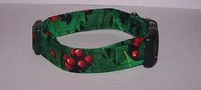 Wet Nose Designs Bright Holly & Berries Dog Collar Christmas Winter Red Green