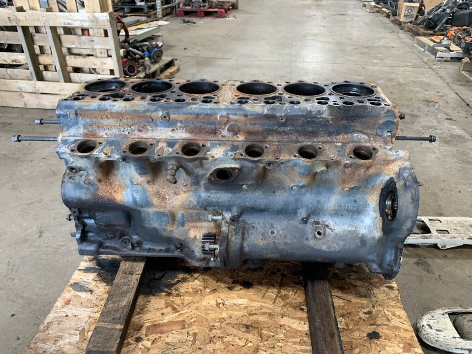 Mack E7 Engine Cylinder Block 239GB5551M From 2003 CV713 | eBay
