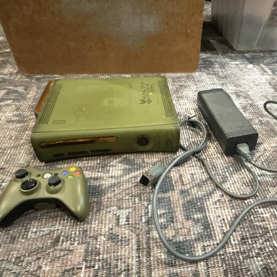Microsoft Xbox 360 Halo 3 Special Edition Green 20GB Console w/ Controller PSU
