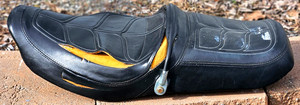 1982 HONDA CB450SC Nighthawk Seat Saddle 77200-MC9-670 OEM