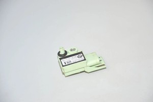 BMW 5 E60 Aufprallsensor der linken Seite 9118168 2.00 Diesel 130kw 12050612