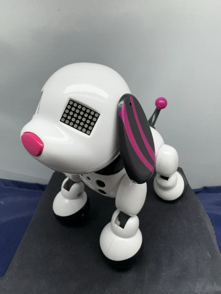 Spin Master Zoomer Zuppies Scarlet Interactive Puppy Dog Motion Activated 2014 - Image 2 of 4