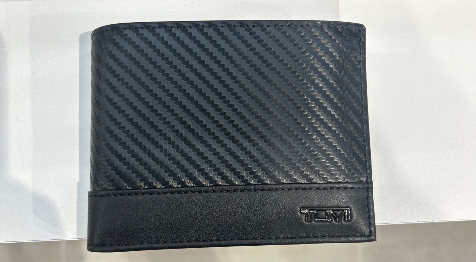 NEW Tumi Global Double Billfold Wallet w/ Removable Pass-Case - CARBON FIBER
