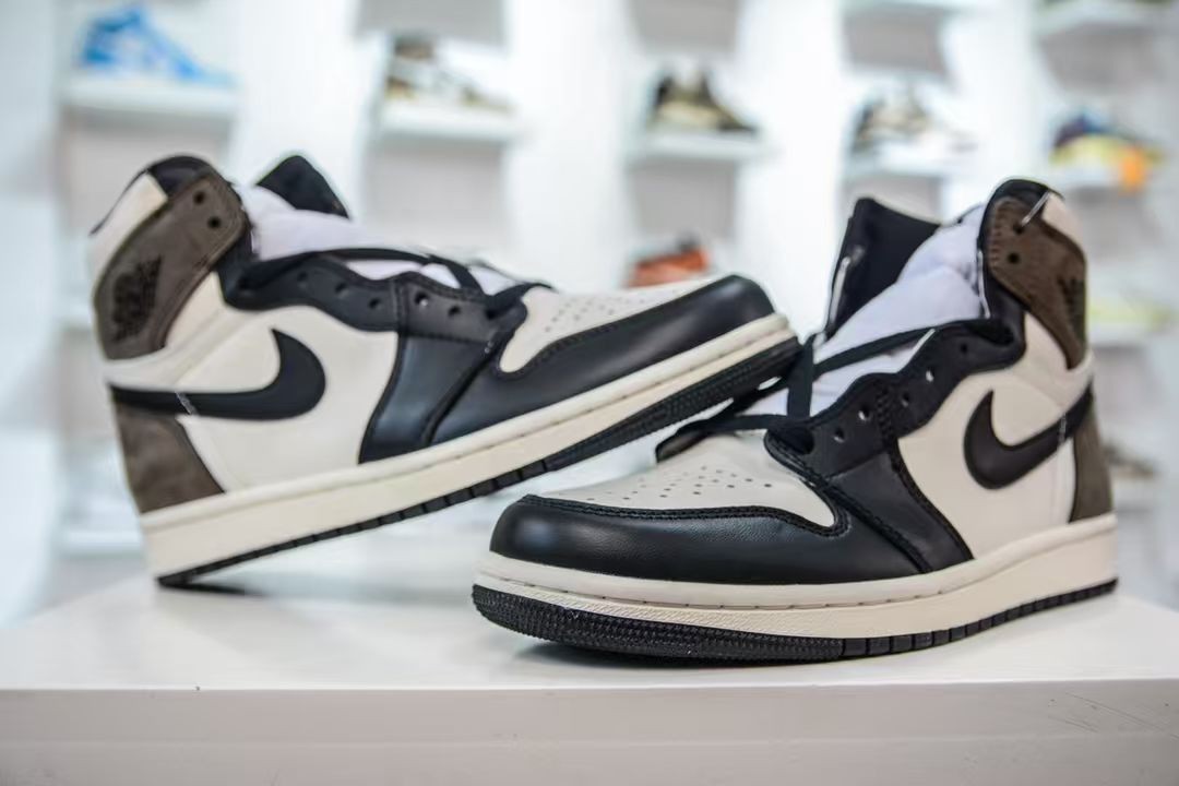 Size 7 - Jordan 1 Retro OG High Dark Mocha for sale online