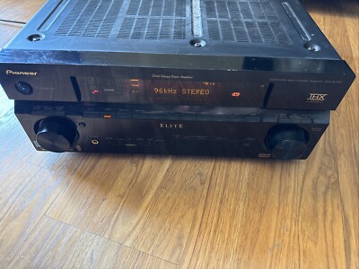 Pioneer Elite VSX–81TXV 7.1 Channel 490W Audio/Video Multi-Channel