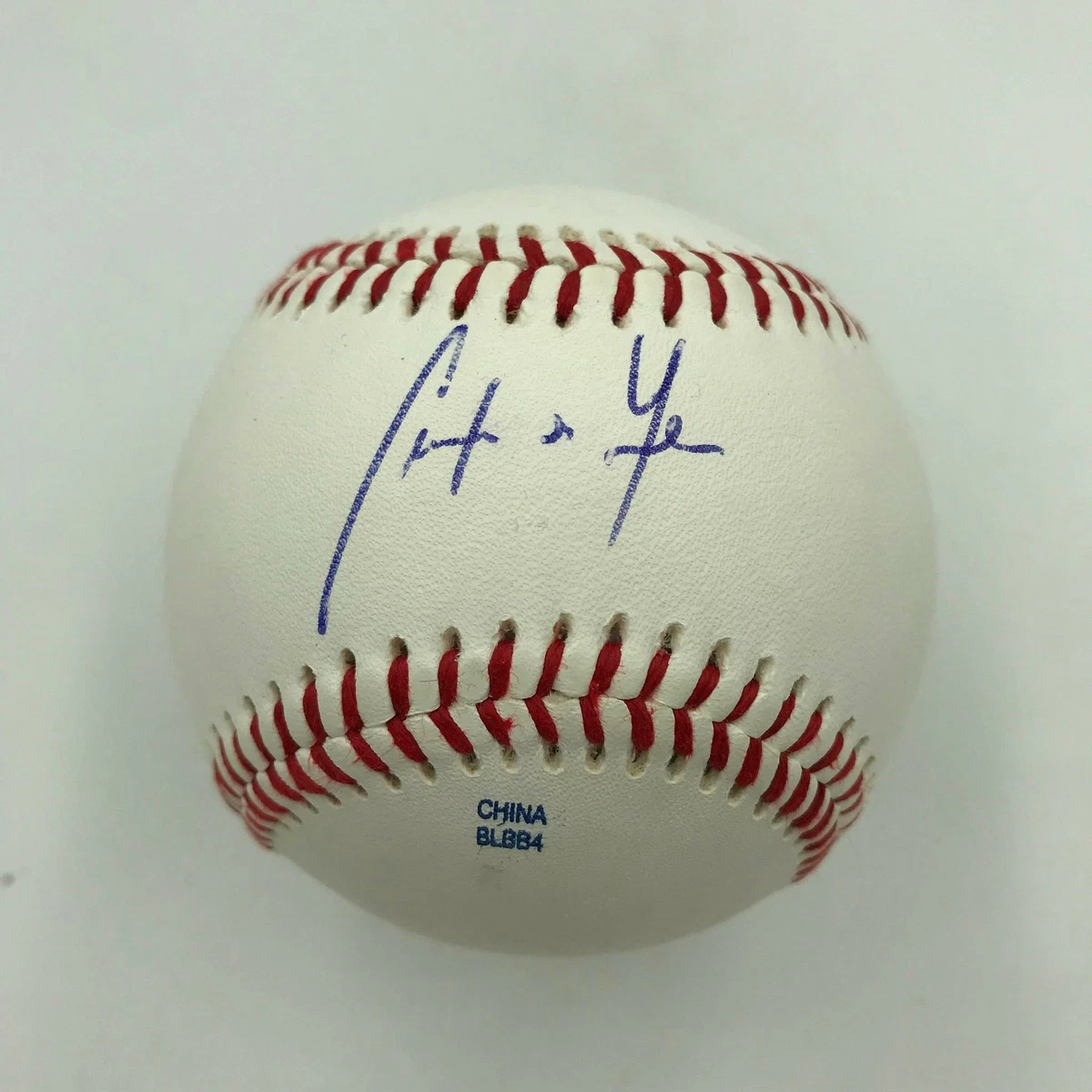 Christian Yelich Original Autographed Baseball MLB Balls for sale
