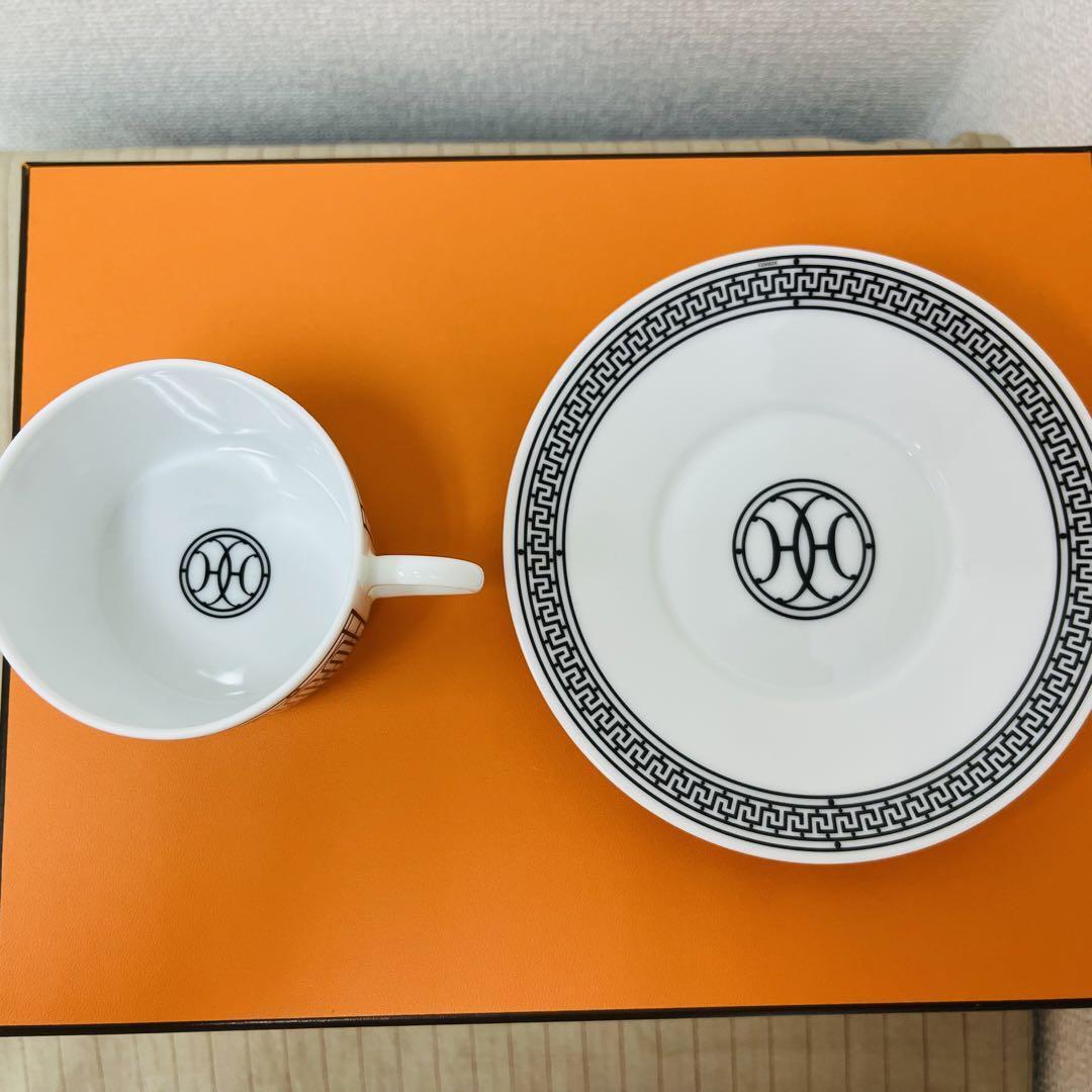 Hermes H Deco Tea Cup Saucer White Black Tableware 2 set Hermes H Deco Tea Cup Saucer White Black Tableware 2 set