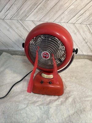 Vintage 2007 Coca-Cola Cool Breeze Red Oscillating 2 Speed Desk Fan Retro RARE