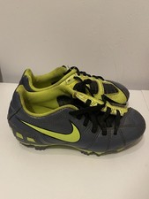 Nike T90 Green and Grey Football Boots Child Size 10 (UK) Kids Studs
