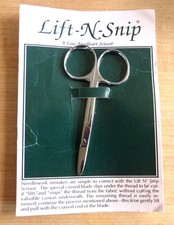 A Fine Needleart Scissor: LIFT-N-SNIP 3.5" long New