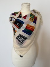 Chanel Seidentuch Logo Patchwork CC Paris 83x87 cm 100% Seide