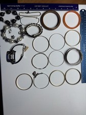 Costume Jewelry Lot Of 18 bracelets multicolor style