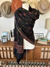 New With Tags Kashmiri Cashmere Shawl  Full Size 44x92 Inches (Q)