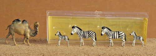 VINTAGE PREISER MINIATURE FIGURES ANIMALS HO ZEBRAS + CAMEL