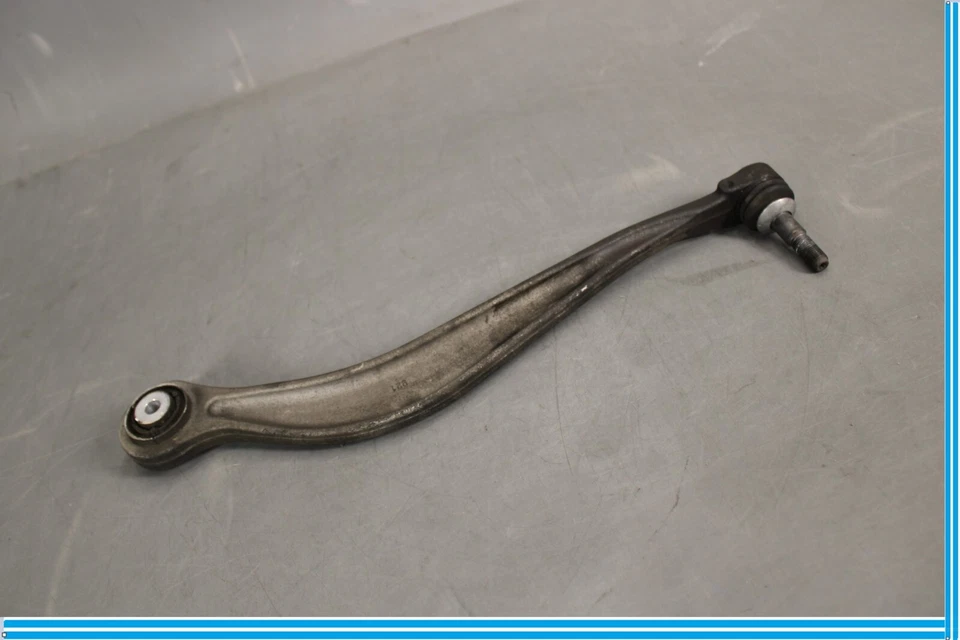 Brazo de control trasero derecho pasajero BMW 750Li F01 F02 09-12 DE-EN-6082T6 OEM Foto 2 de 4