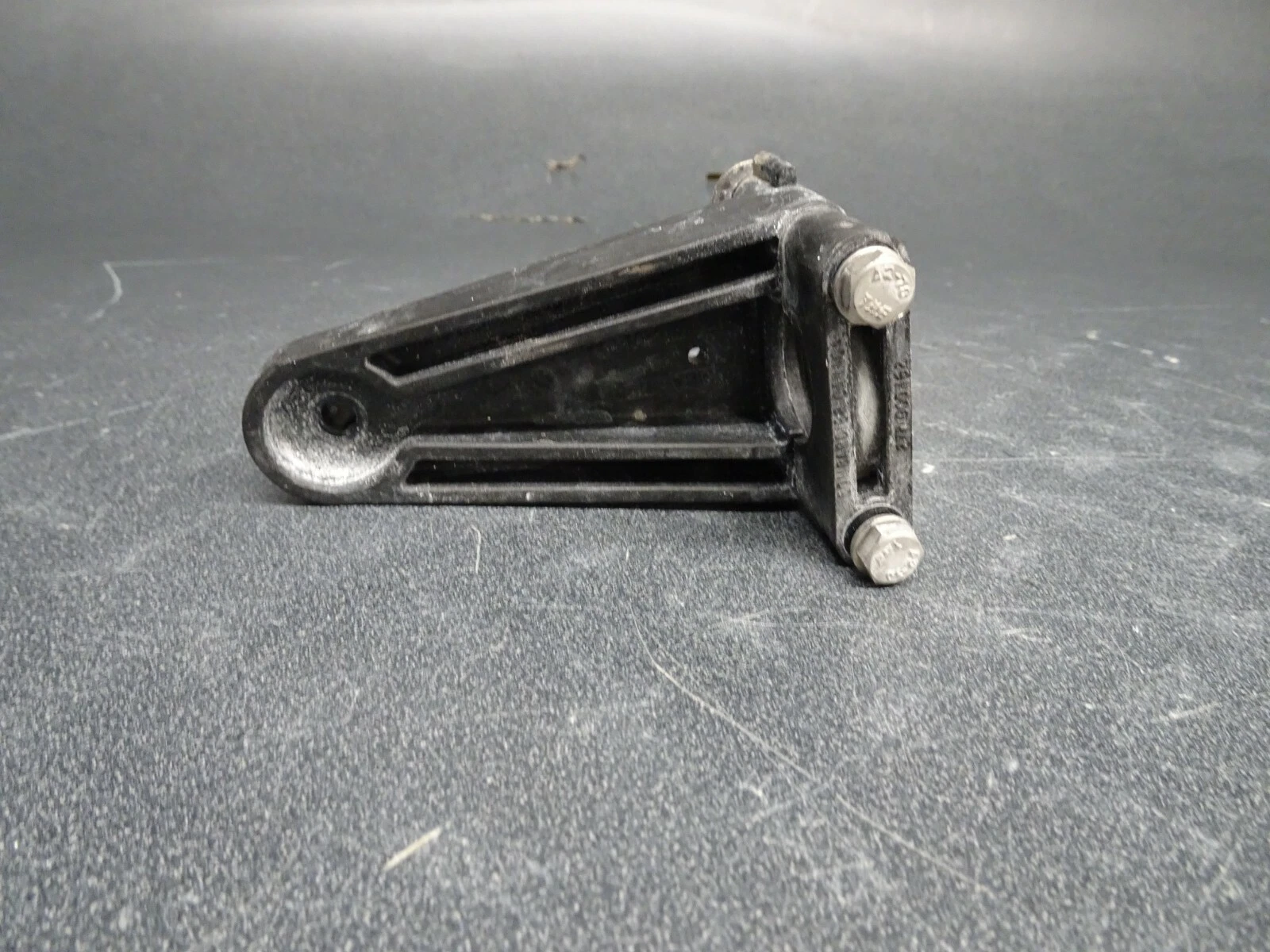 2001-2004 Sea-Doo OEM Steering Cable Thrust Support 277001026 XP