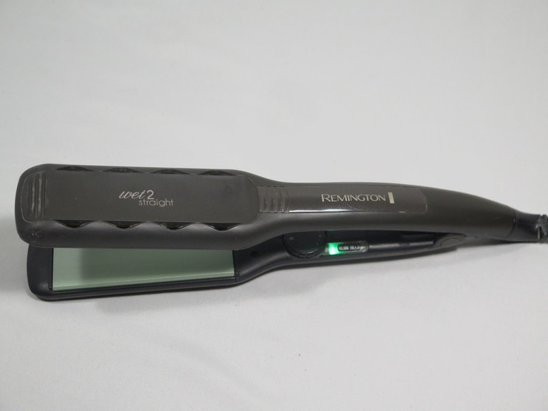 Remington Wet 2 Straight Hair Straightener Model S7230 (Tested and Works)