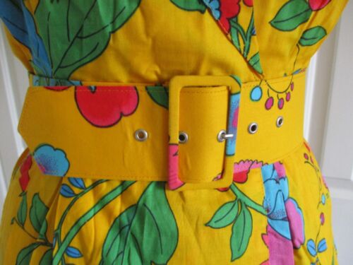 MONDI - GORGEOUS RETRO, YELLOW/MULTI FLORAL PRINT, BELTED, WRAP DRESS - SIZE S - Picture 3 of 12
