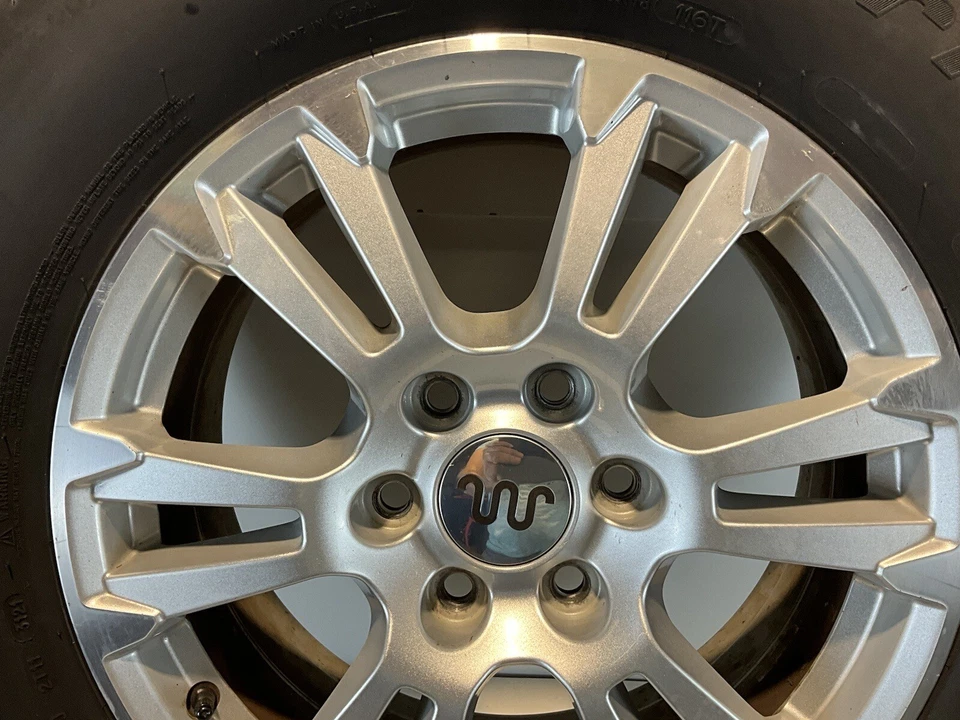 🔅Ford F150 2015-2017 OEM. RUEDAS 18" NEUMÁTICOS BF GOODRICH SPORT 275/65R18 A/T Foto 4 de 4