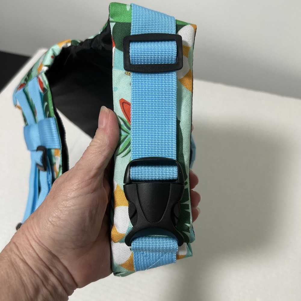 Medium Dog Harness with Beach Umbrellas Design for Comfortable Walks