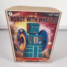 Tin Toy Wind up Robot With Wheels Nostalgic MS444 Collection VIDEO