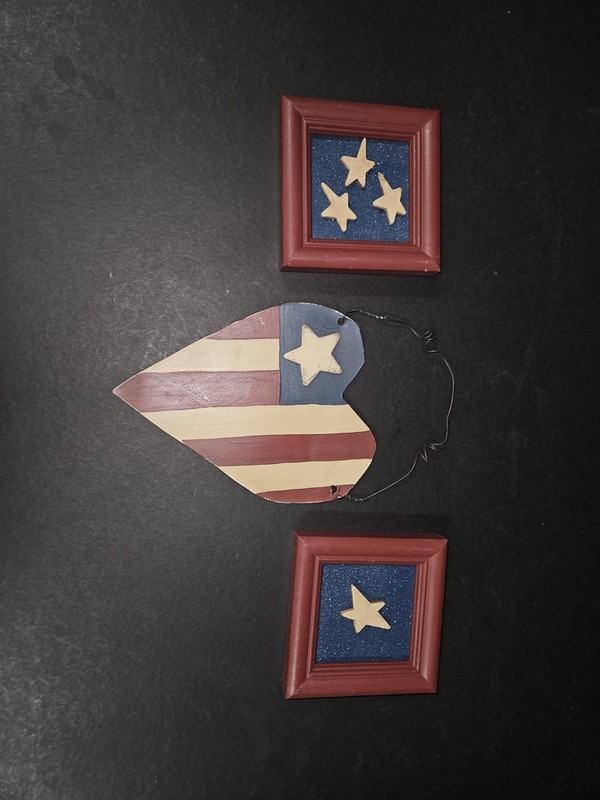 47. USA 250th ANNIVERSARY DECOR  Heart & Stars #1