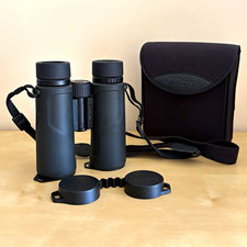 Nikon Prostaff P3 10x42 Binoculars in Black