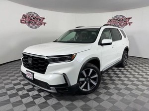2024 Honda Pilot Touring Sport Utility 4D