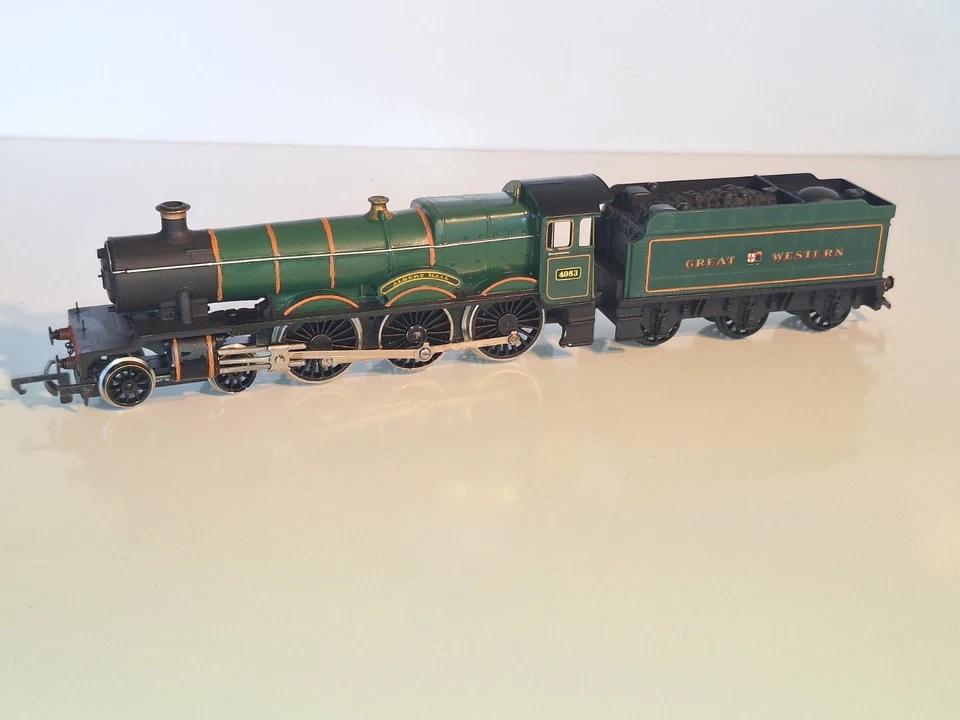 Hornby R759 GWR Albert Hall Steam Loco. 2 Rail DC. V/good Cond. OO scale.Sub Box - Image 2 of 4