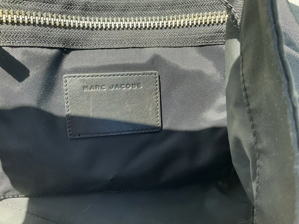 Bolso de Mano MARC JACOBS Motociclista Nylon Grande Negro para Llevar Todo Excelente Foto 4 de 4