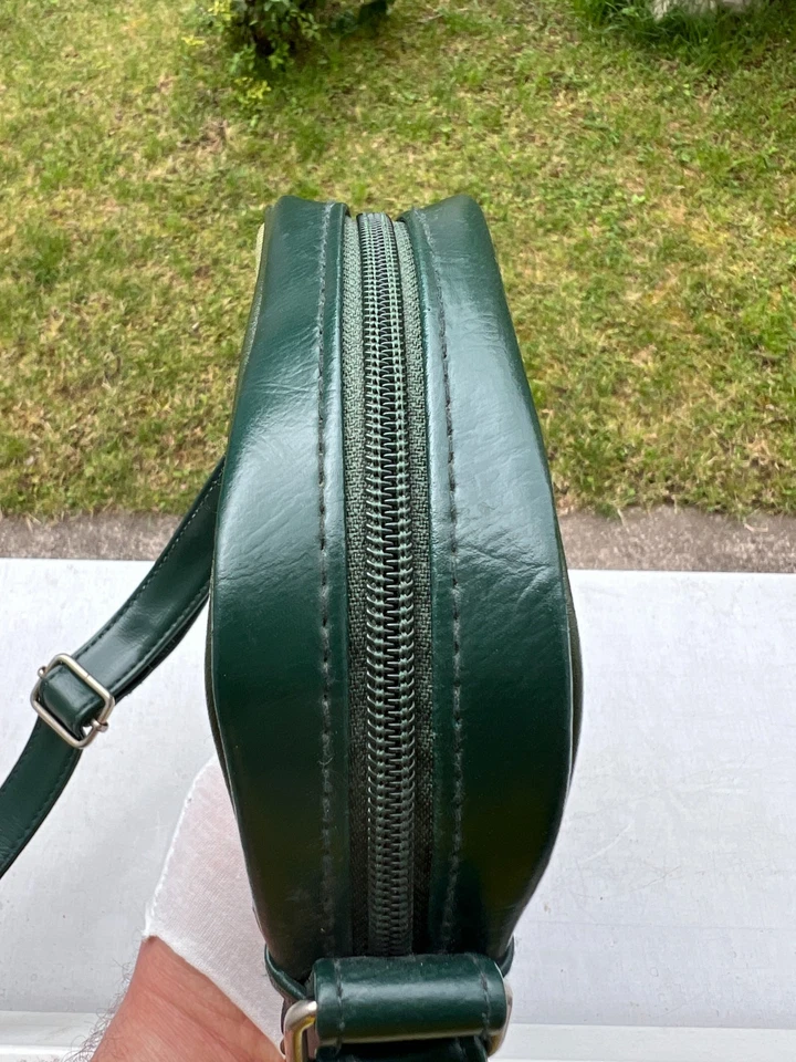 Bolso Bandolera Gola Vintage Retro Estilo Militar Verde Oscuro Reino Unido Mini Vinilo Cartera Foto 3 de 4
