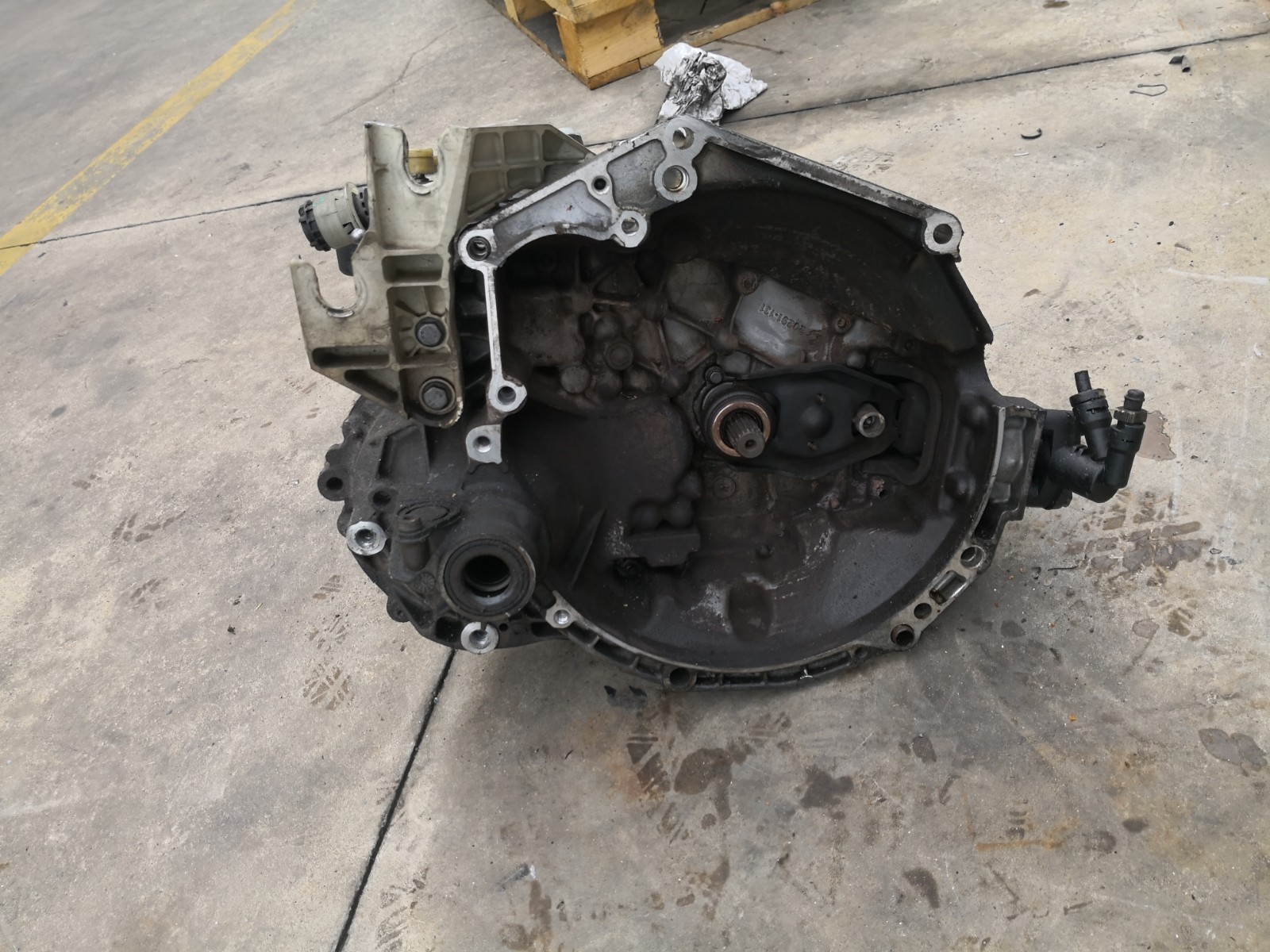 20CQ25 Cambio compl. PEUGEOT 207 1.4 16V Ber. 5p/b/1360cc