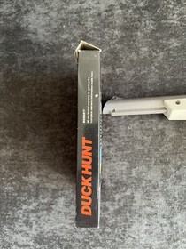 Tested Working Nintendo NES Duck Hunt 3-Screw Non-Hangtab Box w/ Official Zapper