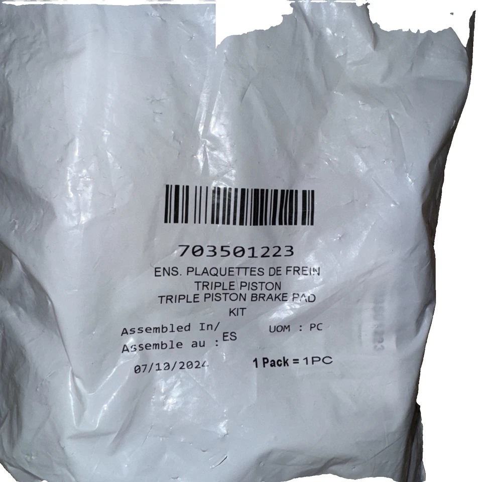 Triple Piston Brake Pad Kit 703501223 - Image 2 of 3