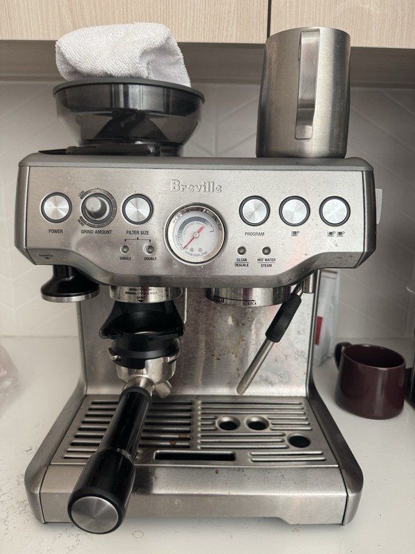Breville Barista Express Espresso 878 Machine Burr Grinder Steam Wand
