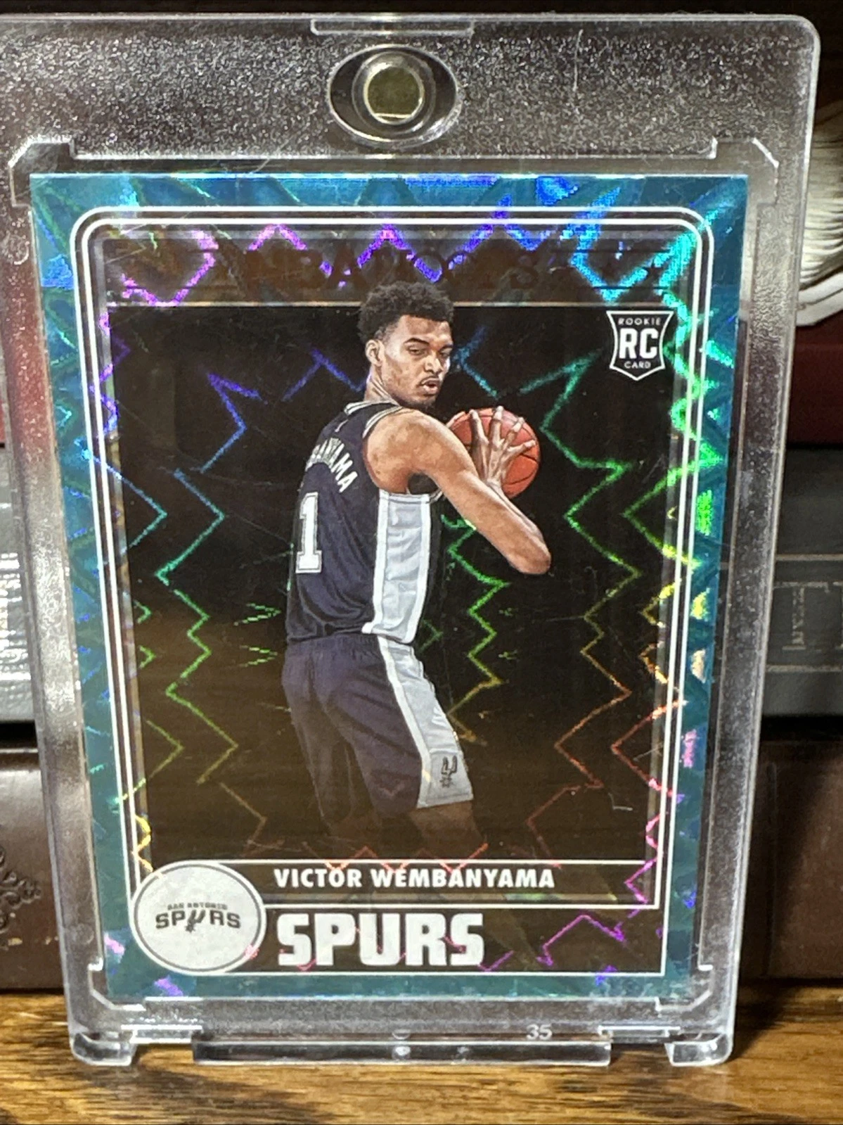 2023-24 Panini NBA Hoops - Rookies Victor Wembanyama #277 Teal Explosion (RC)