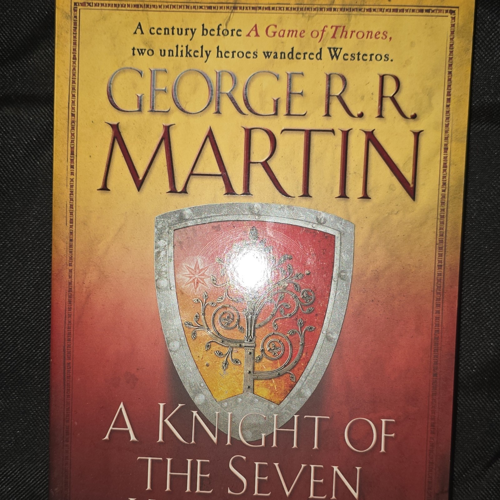 A Knight of the Seven Kingdoms Paperback by George R.R. Martin - Fantasy, Engli…