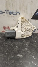 2011 Audi A1 8X - O/S Front Window Motor - 8K0 959 802 C