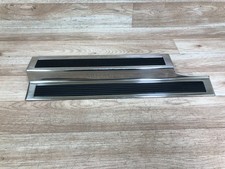 BENTLEY ARNAGE OEM REAR DRIVER SIDE DOOR ENTRANCE STEP PLATE COVER