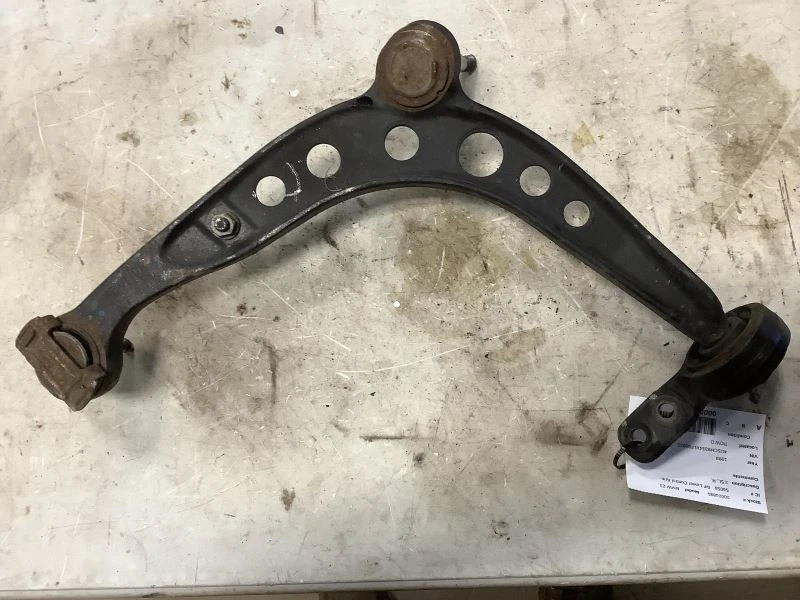 Passenger Right Lower Control Arm Front Fits 92-99 BMW 318i 323839 - Image 2 of 4