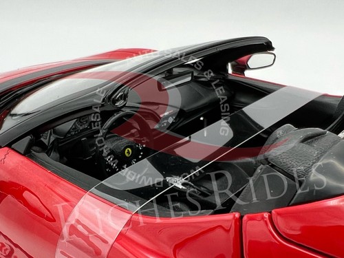 Maisto 1:18 Scale Special Edition Diecast Model Car - Ferrari SF90 Spider - Picture 3 of 9